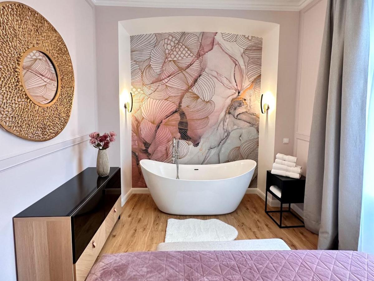 Villa Gloria - Fewo Suite Badenweiler Bagian luar foto
